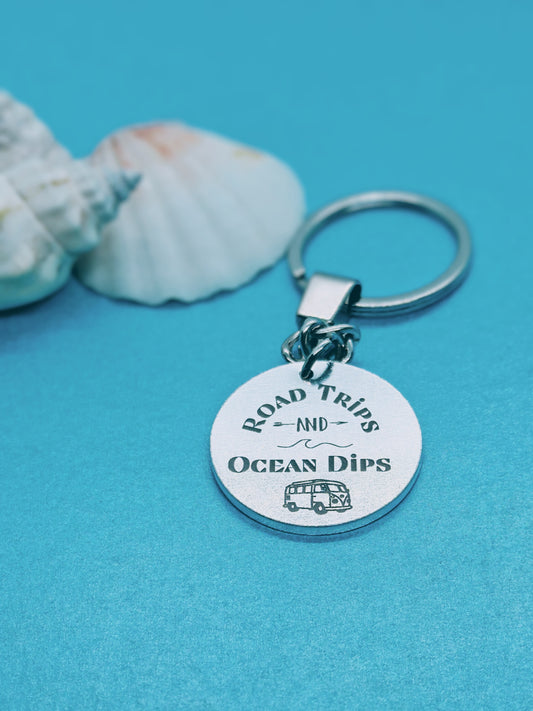 'ROAD TRIPS & OCEAN DIPS' Keyring