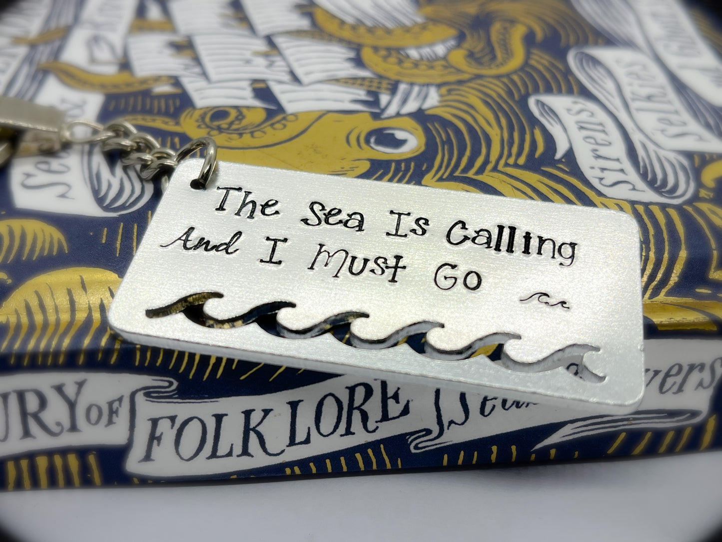 ‘THE SEA IS CALLING’ Keyring