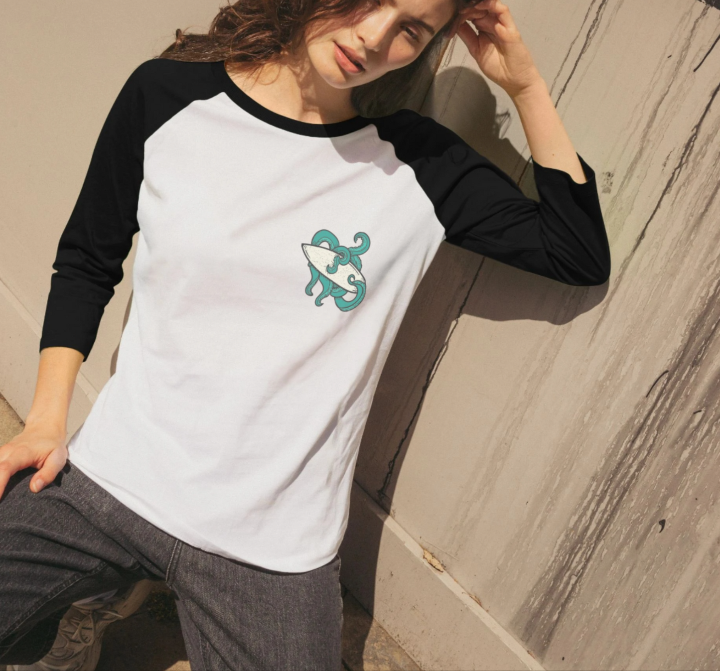 'OCTOPUS SURF' Unisex Top